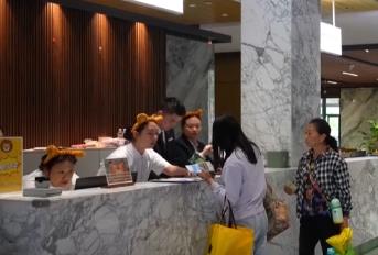 “动物园+”延长产业链撬动消费新活力 花式揽客、限定美景“破圈”圈粉