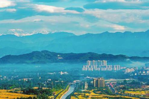 四川全力推进美丽四川建设，打响蓝天碧水净土保卫战