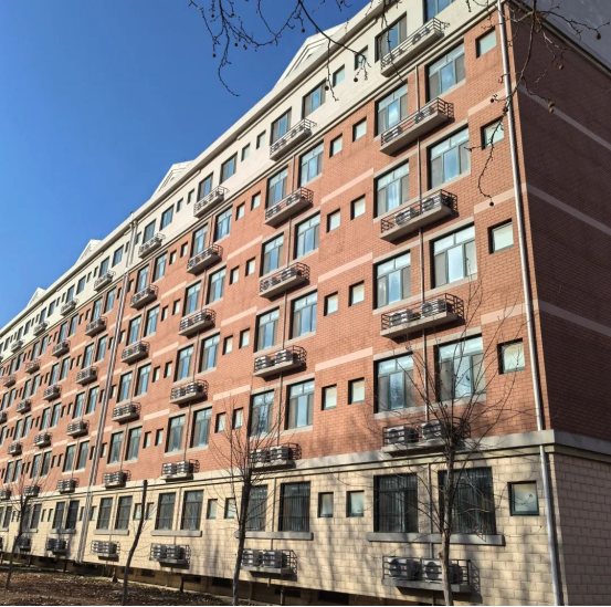 4600套！齐鲁工业大学立起“海尔空调墙”为学生送清凉