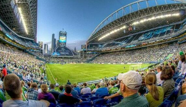 做强体育消费市场，夯实产业发展基础