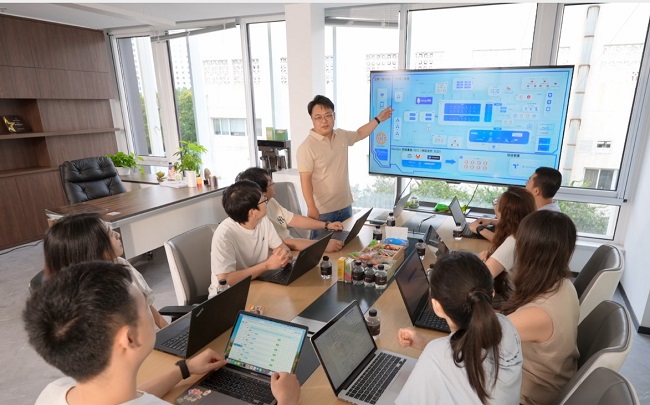 1759976281593168.jpg 1759976281593168.jpg