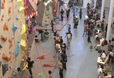 “赛事+”“情绪价值”“品质化”……消费向新而行 提质、焕新亮点持续显现