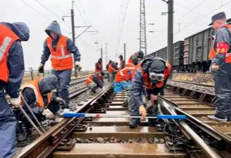 能源动脉大秦铁路提前完成秋季集中修 恢复煤炭运力