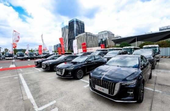 中国一汽为第八届进博会提供服务用车