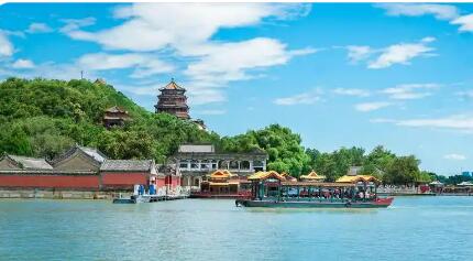 丰富产品供给提高服务质量 推进旅游强国建设