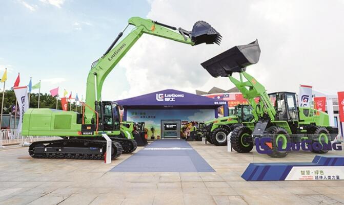 “智造”出海 柳工国际化进程加快