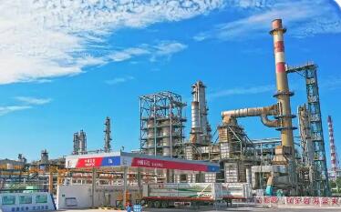 加快战略性新兴产业发展 中国石化向“新”而行
