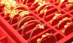 前三季度我国黄金消费量同比下降7.95%