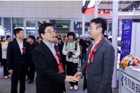 20251113122346376.jpg 4.jpg