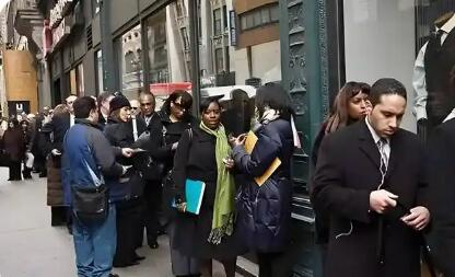 失业率上升企业裁员创新高 美国就业疲态加深