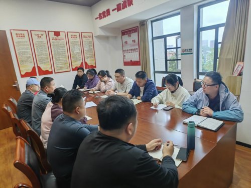 筑牢安全防线 护航发展大局——东西湖区烟草专卖局（营销部）吴家山管理所（市场部）安全生产月活动扎实推进