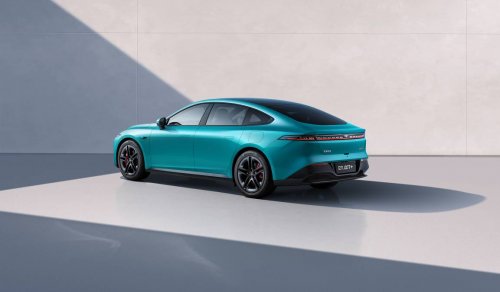 年轻人首款座驾候选 TOP1！东风奕派 eπ007+ 性价比突出