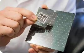 钙钛矿电池技术仍处于“从0-1”关键跨越期