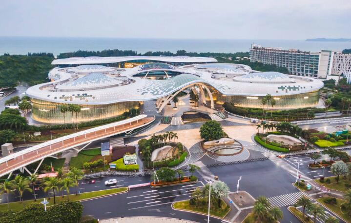 海南全岛封关正式启动 中国旅游集团擘画离岛免税消费新蓝图