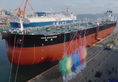 我国船舶工业领先优势巩固 全球首艘甲醇双燃料智能超大型油轮交付