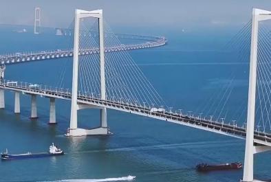 国家综合立体交通网建设实现突破性进展