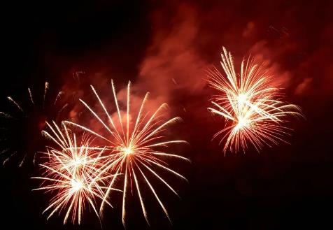 山西废除烟花爆竹“禁放令”，如何在“管”与“放”中寻找最大公约数？