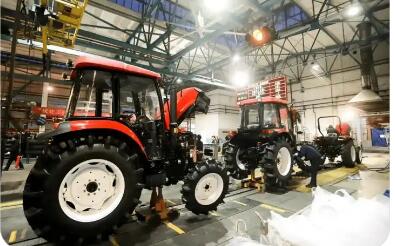 中国一拖集团2025年年会锚定质量绘就新蓝图