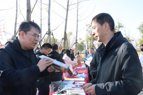 法治深耕终结果 普法惠民暖黄州