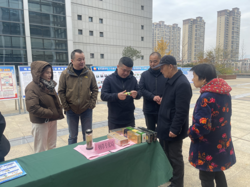 湖北浠水：宪法精神进社区 普法宣传暖人心