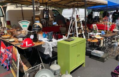 物价高企 美国二手市场火爆