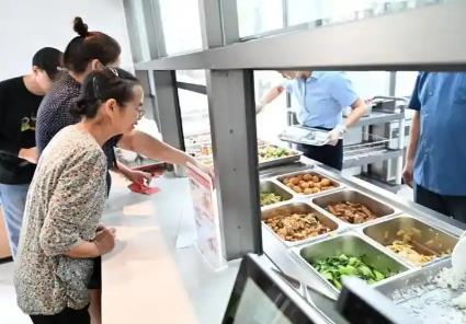 社区服务消费：围绕百姓“日常” 构建幸福“微圈层”