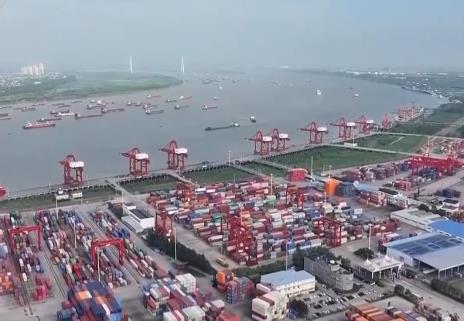 长江干线港口货物吞吐量稳居世界内河第一