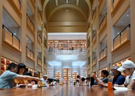 高质量公共文化服务赋彩新时代美好生活