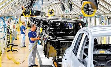 欧美调整汽车产业政策 电动化转型或减速