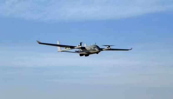 200千克级大载重长航时复合翼无人机系统灵鹊150成功首飞