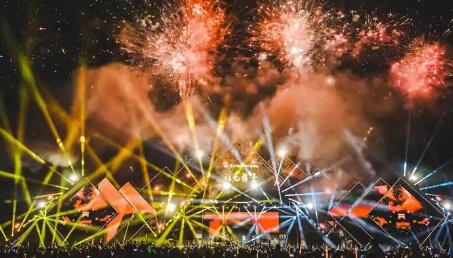 2025年票房收入同比增长6.39% 文旅共生数字赋能催热演出市场