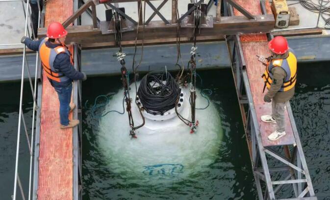 国内首台千瓦级水下抽蓄储能系统“东储一号”试验成功