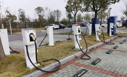 我国充电基础设施数量突破2000万个