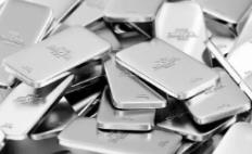 银价上涨带火银质品 银行多款产品脱销