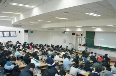 布局未来20年关键窗口期：星际航行学院点燃太空探索“人才引擎”