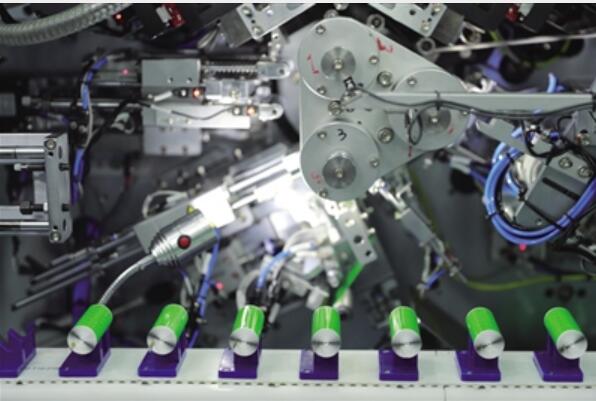 钠离子电池“挑大梁”还需等多久