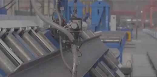 向“新”攀高 2025年我国钢铁全球首发产品新增近20项