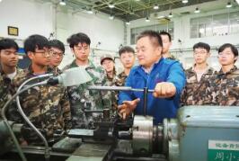 让工程教育扎根产业土壤