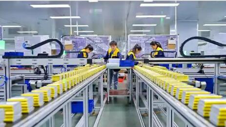 2025年我国规上轻工业增加值同比增长5.3%