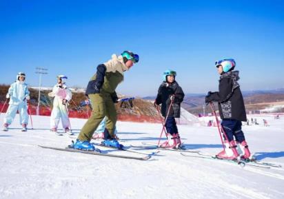 山西冰雪产业崭露头角 深化国际合作