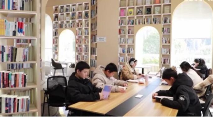 “阅享”新春 文化贺岁