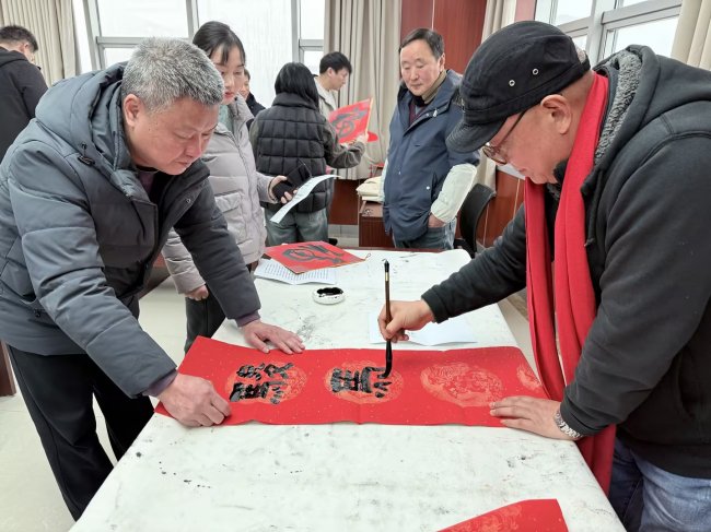 墨香传福暖终端 精准服务润心间