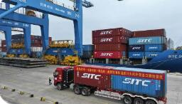 粤港澳大湾区首创 “陆空联运转关+安全智能锁”新模式正式落地广东