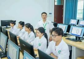 职教本科建设的战略定位与实践路径