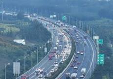 占全国近一成 春节假期河南全省跨区域人员流动量达2.5亿人次