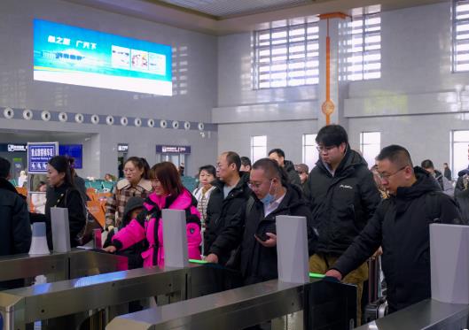 春节假期内蒙古跨区域人员流动3949余万人次 创同期历史新高