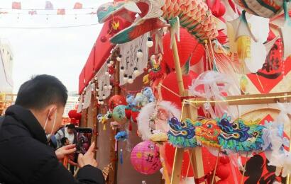 春节消费人气足 多个数据彰显内需活力