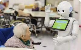 银发经济迎黄金风口 养老机器人加速破局