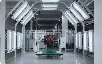 竞逐前沿：从技术突破到产业重塑