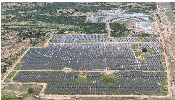 中国电建承建的坦桑尼亚首个光伏电站全容量并网